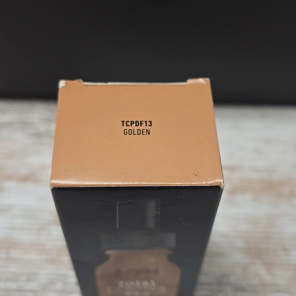 NYX Total Control Pro Foundation - Golden